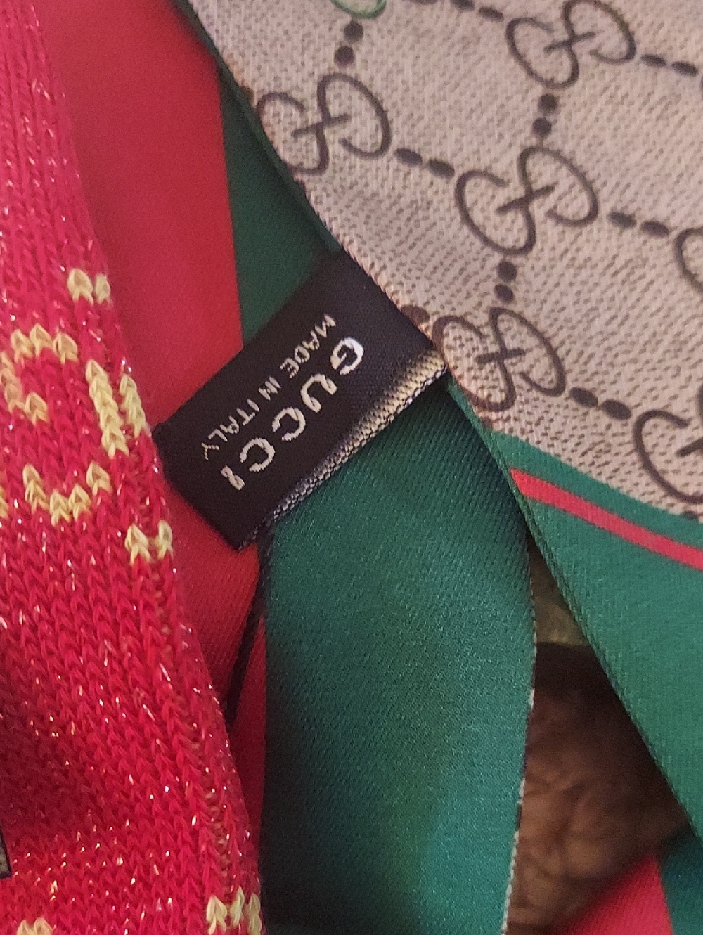 Silk Twilly Scarf And GG Socks Bundle - Picture 4 of 6